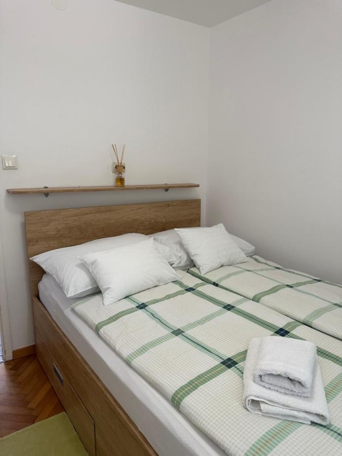 Apartment Keka Split Extérieur photo