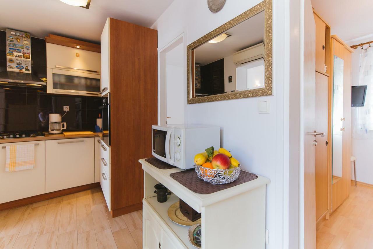 Apartment Keka Split Extérieur photo